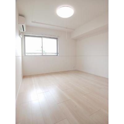 アーバンリオグランデ池田 202【管理NO：1-027048501-02020】の物件画像