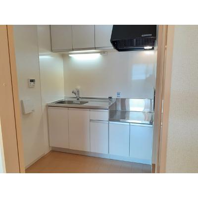 カーサ　アミーゴ 201【管理NO：1-018986301-02010】 ★家具家電は申し込み後に搬入しますの物件画像