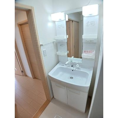グリーン・グリーン 202【管理NO：1-016284101-02020】 ★家具家電は申し込み後に搬入します★の物件画像