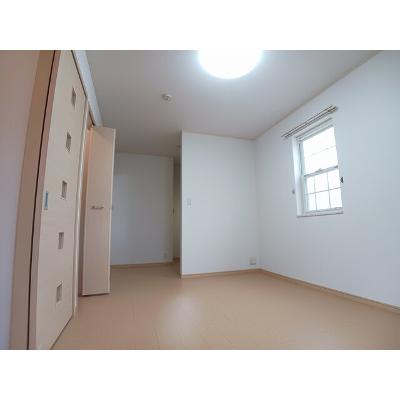 メゾンジェルメ 103【管理NO：1-015811001-01030】 ★家具家電は申し込み後に搬入しますの物件画像