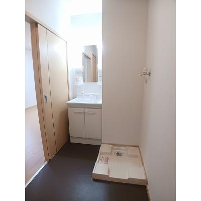 メゾンジェルメ 103【管理NO：1-015811001-01030】 ★家具家電は申し込み後に搬入しますの物件画像