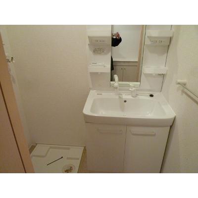 レヤリーライフⅡ 102【管理NO：1-018900502-01020】 ★家具家電は申し込み後に搬入します 2026年07月下旬入居可能の物件画像