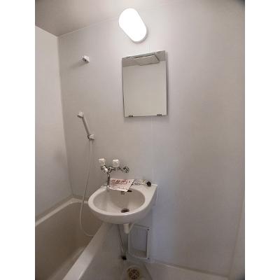 パピヨン青木 301【管理NO：1-006986201-03010】 ★家具家電は申し込み後に搬入しますの物件画像