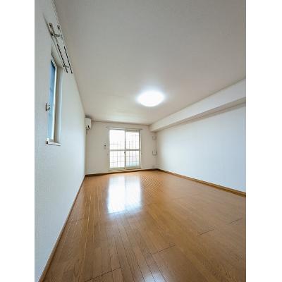 マロングレイス 201【管理NO：1-014245801-02010】 ★家具家電は申し込み後に搬入します 2026年07月中旬入居可能の物件画像