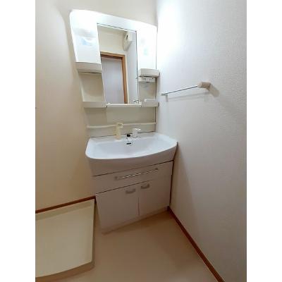 タカラピュア　西 101【管理NO：1-013980502-01010】 ★家具家電は申し込み後に搬入します 2026年07月下旬入居可能の物件画像