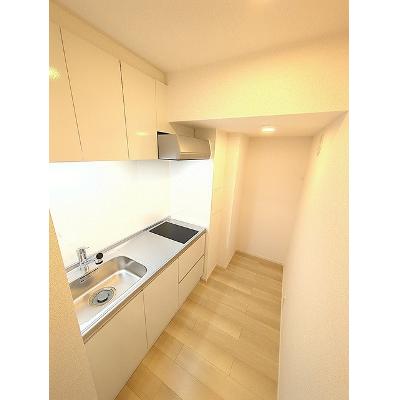 ヒカルサ神戸垂水山手 304【管理NO：1-028341301-03040】 ★家具家電は申し込み後に搬入します★の物件画像
