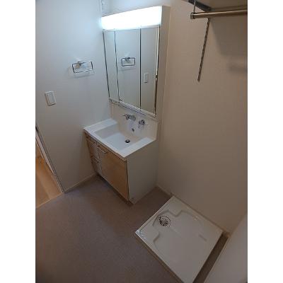 ルミエール伍番館 102【管理NO：1-028647301-01020】 ★家具家電は申し込み後に搬入します★の物件画像