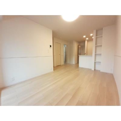 エスラル 103【管理NO：1-026655501-01030】 ★家具家電は申し込み後に搬入します 2026年07月中旬入居可能の物件画像