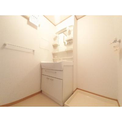 ヴィエルジュ 202【管理NO：1-013590401-02020】 ★家具家電は申し込み後に搬入しますの物件画像