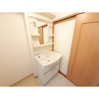 グレイスガーデン 201【管理NO：1-013176501-02010】 ★家具家電は申し込み後に搬入します★の物件画像