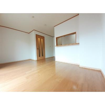 カモミールⅢ　Ａ 102【管理NO：1-012902001-01020】 ★家具家電は申し込み後に搬入しますの物件画像