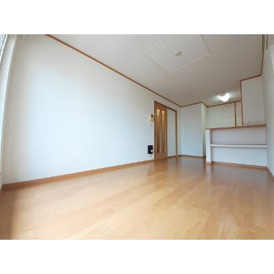 ヴィラ・ポポラーレⅡ 201【管理NO：1-012835002-02010】 ★家具家電は申し込み後に搬入しますの物件画像