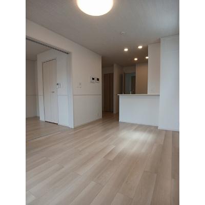 パイン　フォレスト 101【管理NO：1-028494101-01010】 ★家具家電は申し込み後に搬入しますの物件画像