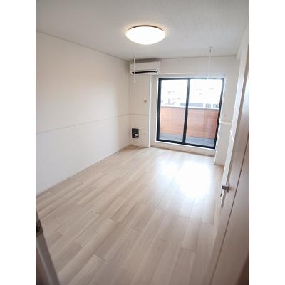 ヴェルデ・フレスコ 202【管理NO：1-028435501-02020】 ★家具家電は申し込み後に搬入します★の物件画像