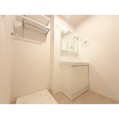 マジェスティⅡ 103【管理NO：1-026829301-01030】 ★家具家電は申し込み後に搬入します★の物件画像
