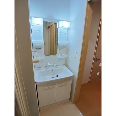 エステート　社Ⅰ 101【管理NO：1-020754301-01010】 ★家具家電は申し込み後に搬入します★の物件画像