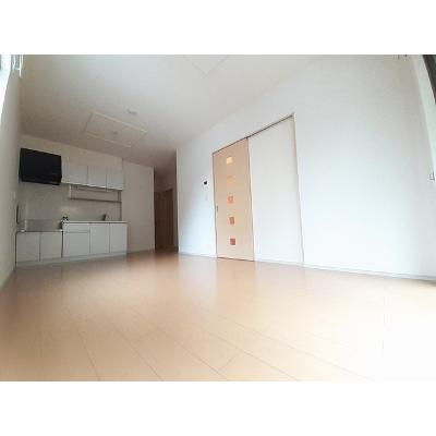 モス　フロックス　ノイ 101【管理NO：1-017867301-01010】 ★家具家電は申し込み後に搬入しますの物件画像