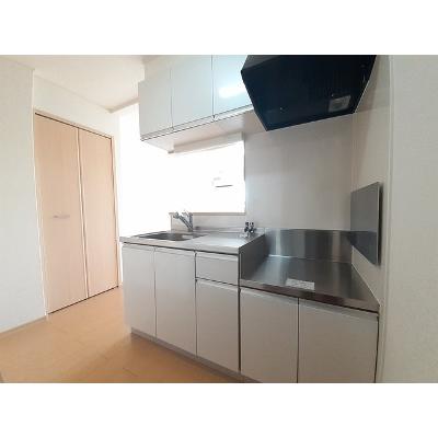 プラーチドⅡ 203【管理NO：1-015834402-02030】 ★家具家電は申し込み後に搬入します 2026年07月下旬入居可能の物件画像