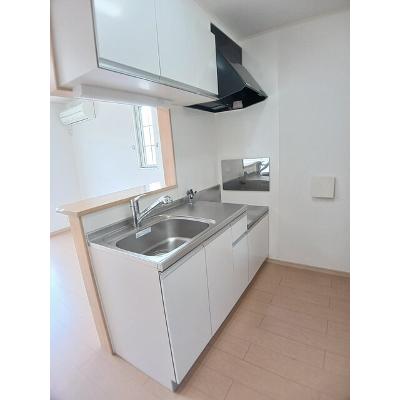 ソレイユ 206【管理NO：1-015833901-02060】 ★家具家電は申し込み後に搬入します★の物件画像