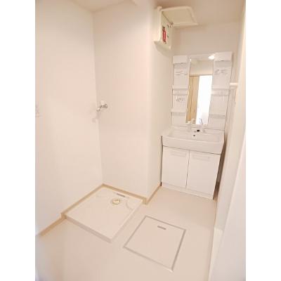 ソレイユ 206【管理NO：1-015833901-02060】 ★家具家電は申し込み後に搬入します★の物件画像