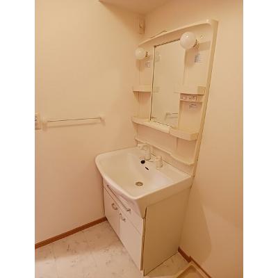 エスターブレＣ 101【管理NO：1-013392003-01010】 ★家具家電は申し込み後に搬入しますの物件画像