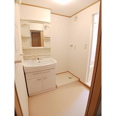ヴェルサン・アベニュⅡ 201【管理NO：1-013233902-02010】 ★家具家電は申し込み後に搬入しますの物件画像