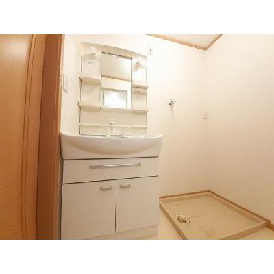 ヴィラ・ポポラーレⅡ 203【管理NO：1-012835002-02030】 ★家具家電は申し込み後に搬入しますの物件画像