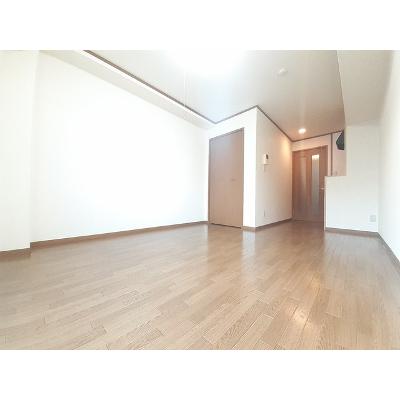 ルーチェ・デル・ソーレ 202【管理NO：1-011750301-02020】 ★家具家電は申し込み後に搬入します★ ★2026年09月中旬入居可能★の物件画像
