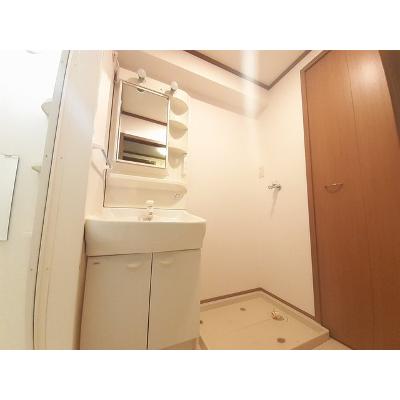 ルーチェ・デル・ソーレ 202【管理NO：1-011750301-02020】 ★家具家電は申し込み後に搬入します★ ★2026年09月中旬入居可能★の物件画像