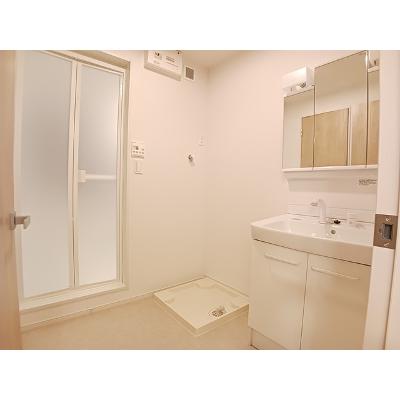 カミーノ　オタンタトレ　Ⅰ 102【管理NO：1-027340701-01020】 ★家具家電は申し込み後に搬入します 2026年08月中旬入居可能の物件画像