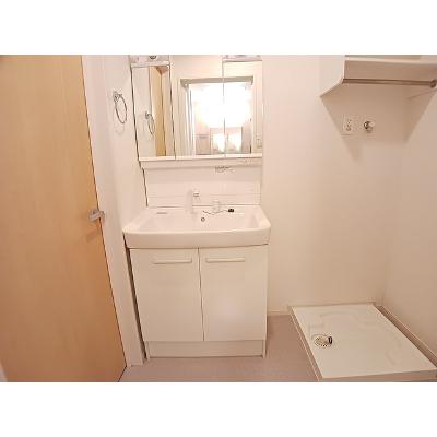シャルマン・ドミール 103【管理NO：1-025435601-01030】 ★家具家電は申し込み後に搬入しますの物件画像