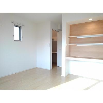 ロマンド 105【管理NO：1-021807301-01050】 ★家具家電は申し込み後に搬入しますの物件画像