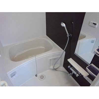 ロマンド 105【管理NO：1-021807301-01050】 ★家具家電は申し込み後に搬入しますの物件画像