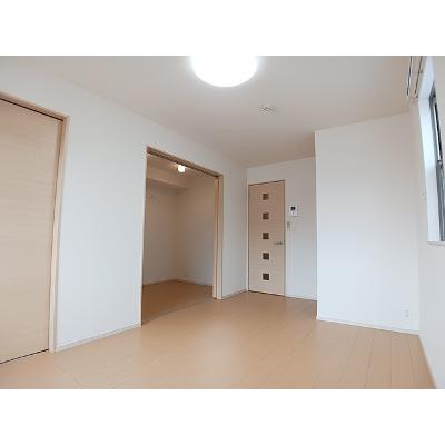 アマルフィ３７ 101【管理NO：1-018456301-01010】 ★家具家電は申し込み後に搬入します★の物件画像