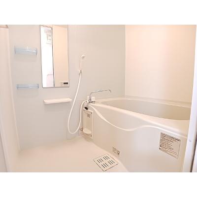 アマルフィ３７ 101【管理NO：1-018456301-01010】 ★家具家電は申し込み後に搬入します★の物件画像