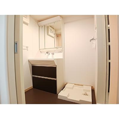サンリット・レジデンス 204【管理NO：1-017568501-02040】 ★家具家電は申し込み後に搬入しますの物件画像
