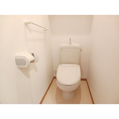 プリート 102【管理NO：1-014287401-01020】 ★家具家電は申し込み後に搬入します★の物件画像