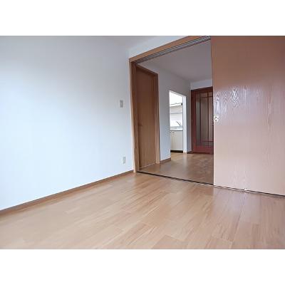 シャルマン今宿 102【管理NO：1-007772201-01020】 ★家具家電は申し込み後に搬入しますの物件画像
