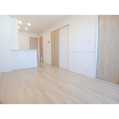 サンリット荒川 202【管理NO：1-028676501-02020】 ★家具家電は申し込み後に搬入します★ ★2026年10月上旬入居可能★の物件画像