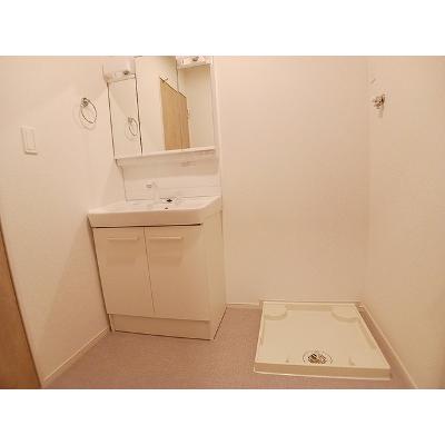 ジラソーレ・タデノ 103【管理NO：1-028182101-01030】 ★家具家電は申し込み後に搬入します★の物件画像