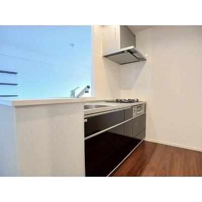 ＫＵＮＩＯ 303【管理NO：1-026989701-03030】 ★家具家電は申し込み後に搬入しますの物件画像