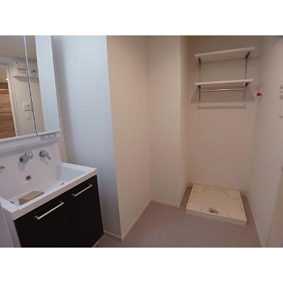 ＫＵＮＩＯ 107【管理NO：1-026989701-01070】 ★家具家電は申し込み後に搬入しますの物件画像
