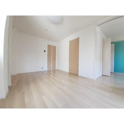 カーサ・ブライト 103【管理NO：1-026009501-01030】 ★家具家電は申し込み後に搬入しますの物件画像