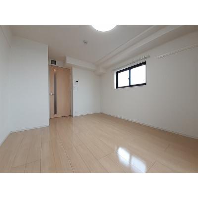 コレクト　ライル 301【管理NO：1-023970301-03010】 ★家具家電は申し込み後に搬入しますの物件画像