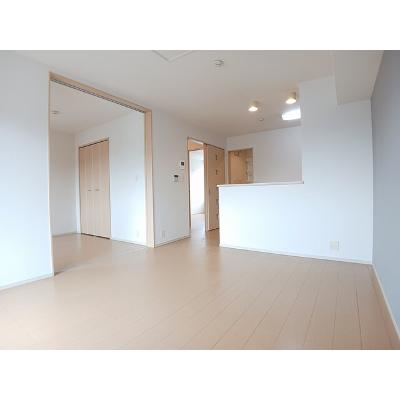 メゾンプラースⅢ 202【管理NO：1-020026201-02020】 ★家具家電は申し込み後に搬入します★ ★2026年09月中旬入居可能★の物件画像