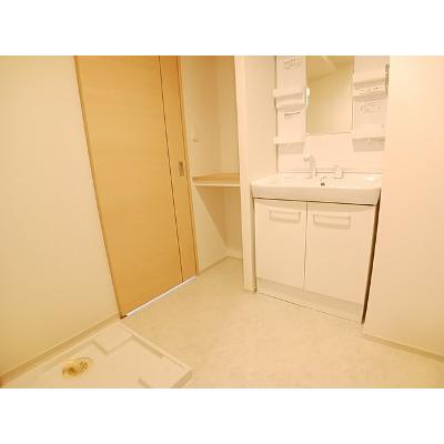 エスペランサ白国Ⅰ 103【管理NO：1-019892701-01030】 ★家具家電は申し込み後に搬入します★の物件画像