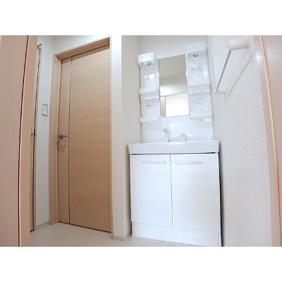 アベニール・フルール 203【管理NO：1-019403901-02030】 ★家具家電は申し込み後に搬入します★の物件画像
