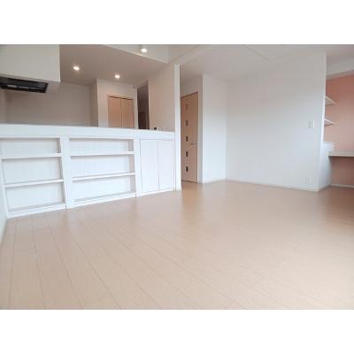 スカイ・ガーデンズ 206【管理NO：1-018730401-02060】 ★家具家電は申し込み後に搬入します★の物件画像