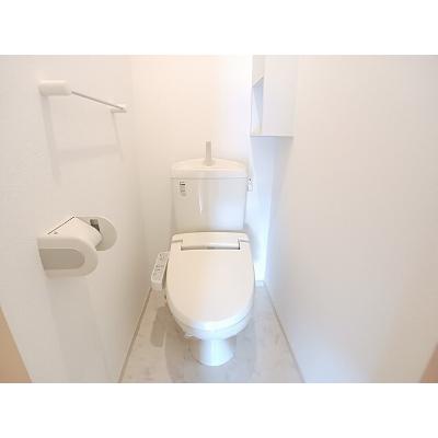 ホワイトローズ 101【管理NO：1-017483801-01010】 ★家具家電は申し込み後に搬入しますの物件画像