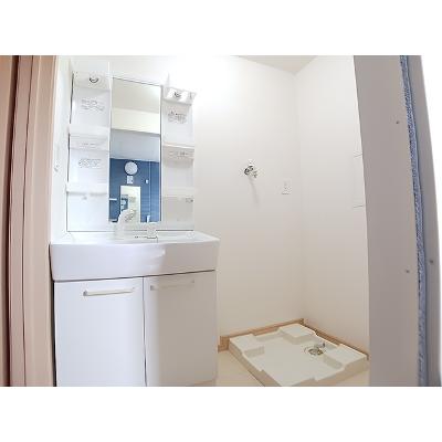 ライラック　グレース 204【管理NO：1-017030901-02040】 ★家具家電は申し込み後に搬入します★の物件画像